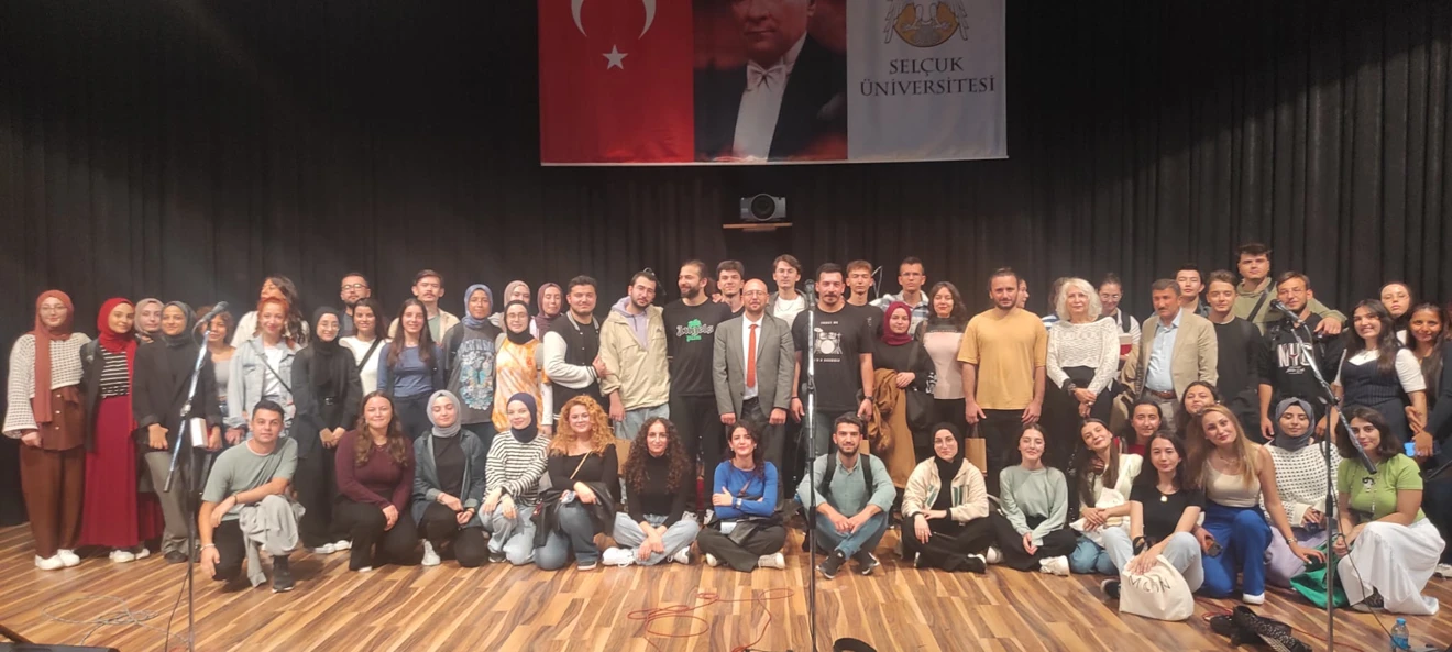 Hukuk Fakültesinde 4 Sayılı Hareket Konseri